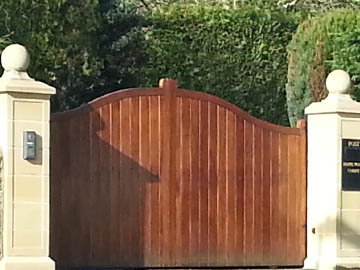 Automatic Swing Gates 1